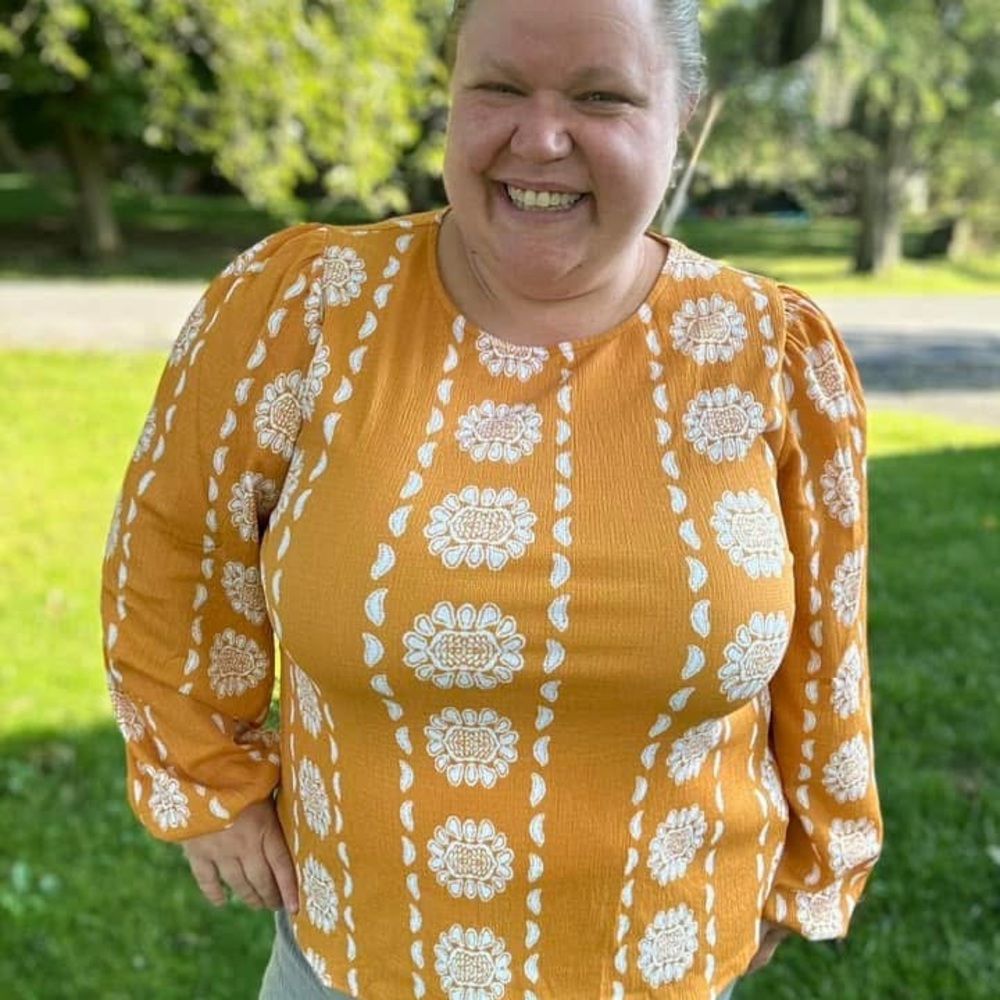 LuLaRoe Vivian Goldenrod Floral Long Sleeve Blouse - Picture 7 of 8